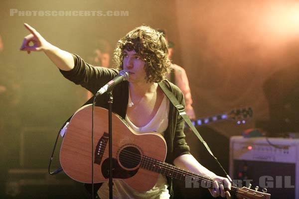 THE KOOKS - 2006-11-10 - PARIS - La Cigale - 